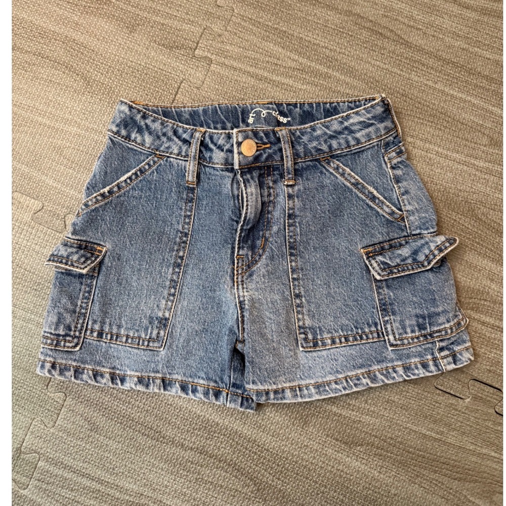 Art Class Girls Denim Cargo Shorts Medium Wash Blue Size S 6/7 Adjustable Waist